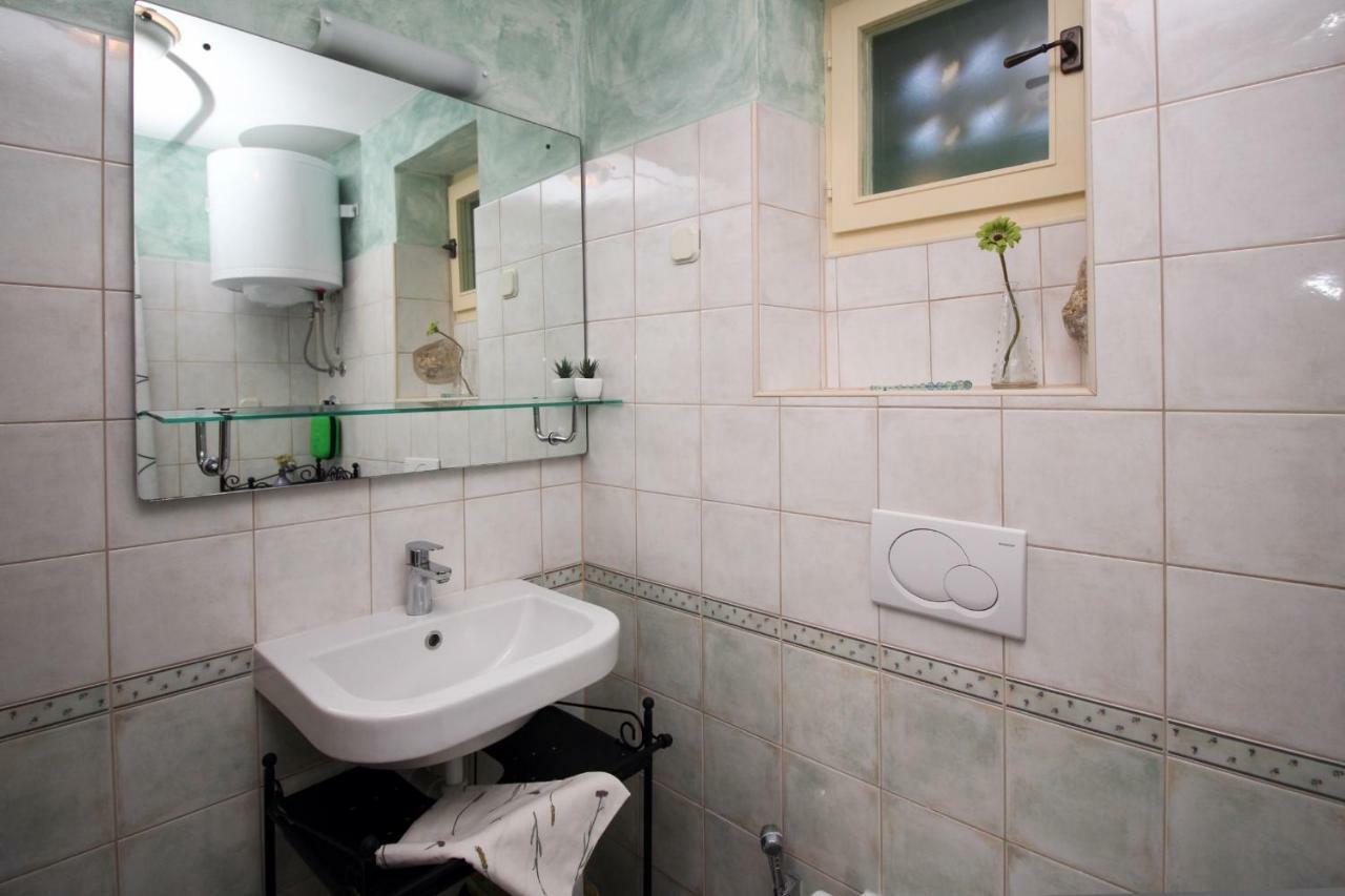 Apartment Olive Garden Punat Kültér fotó