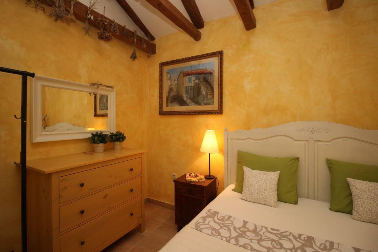 Apartment Olive Garden Punat Kültér fotó